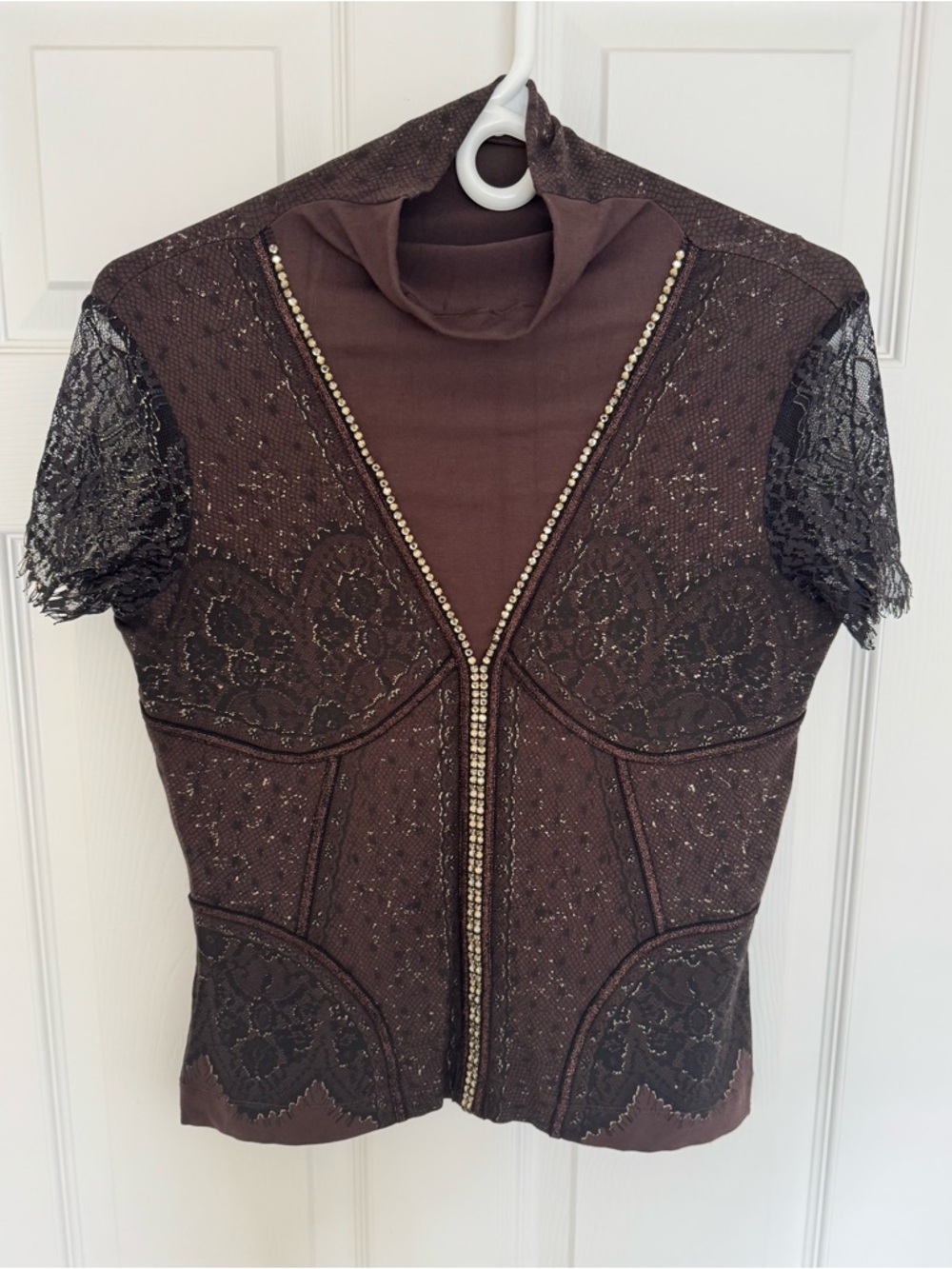 Brown Lace-Accent Short Sleeve Top